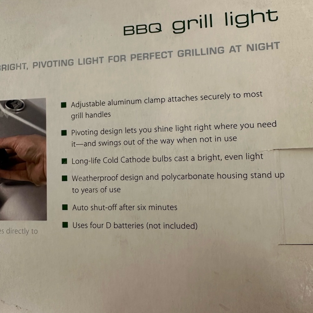 Brookstone Handle-Mount Grill Light - Picture 5 of 5